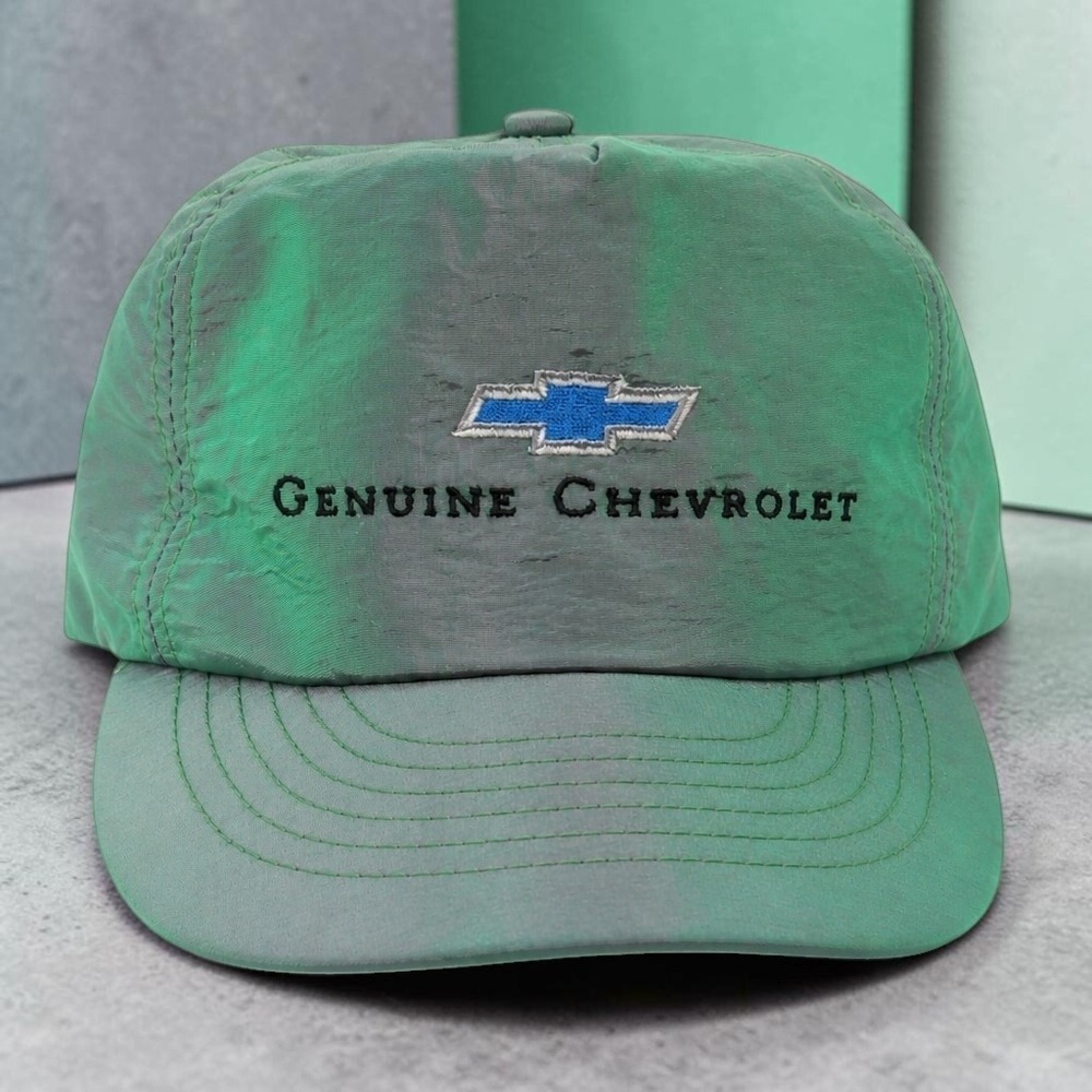 VTG Chevrolet Hat Iridescent Green Snapback Cap America Gen Chevy 90s Trucker